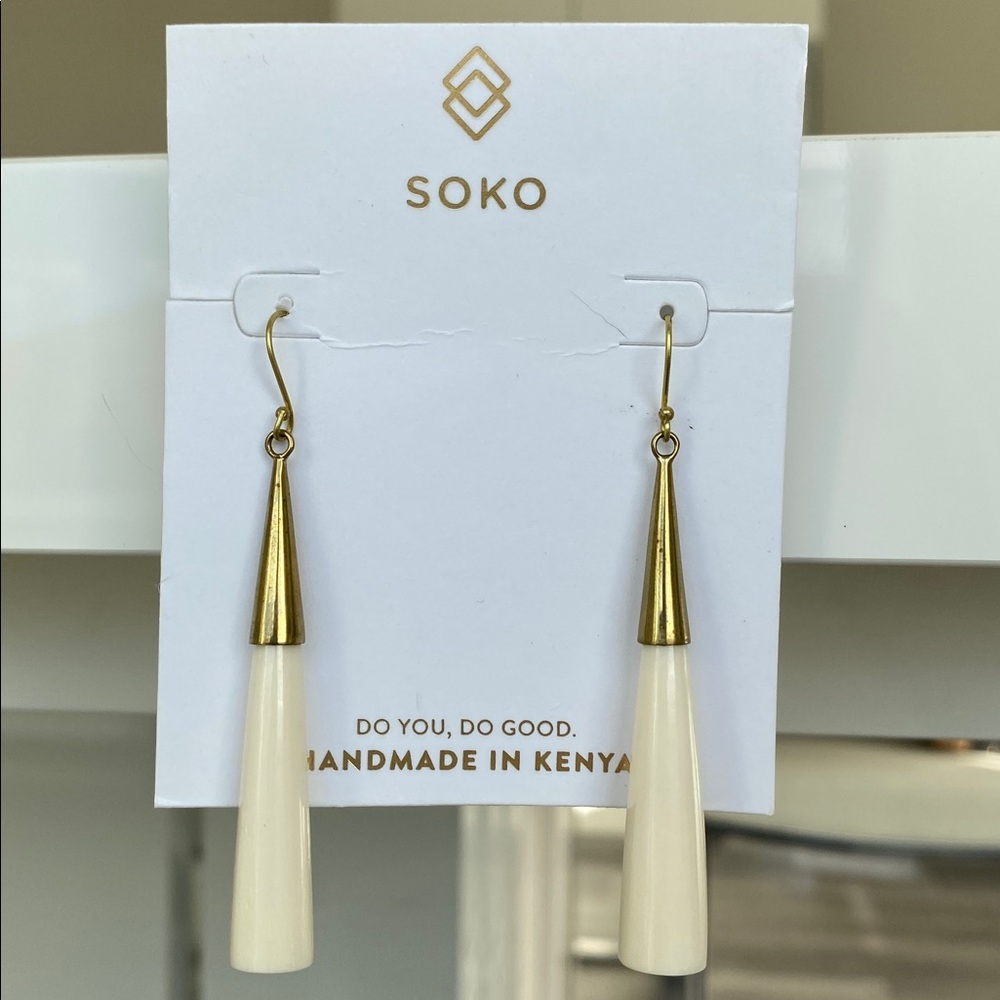 NEW Soko Gold & Ivory Dangle Earrings handmade in Kenya - Picture 2 of 5